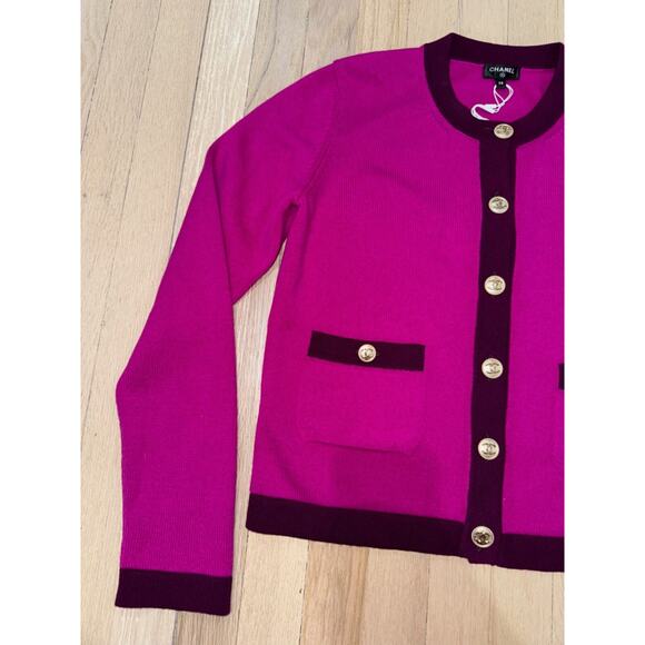 Chanel 20A Purple Pink Cashmere Gold CC Logo Long Sleeve Cardigan Sweater 38 - Picture 2 of 11